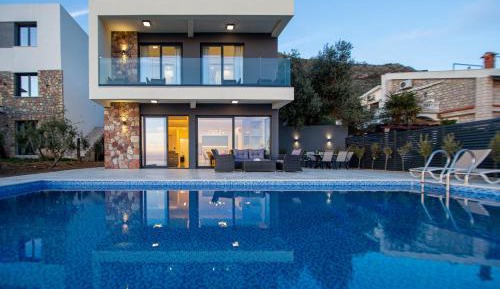 Villa with Private Pool