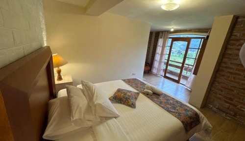 Queen Room with Balcony