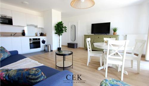 One-Bedroom Apartment with Balcony