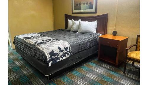 King Bed Non-Smoking