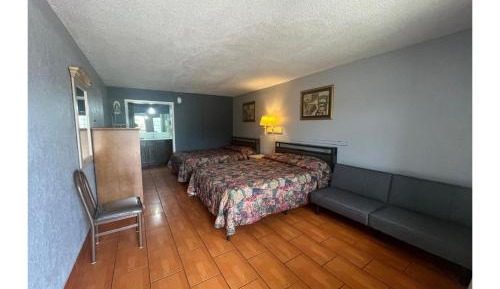 Queen Room with Two Queen Beds