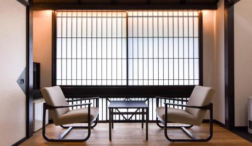 Twin Room with Shower