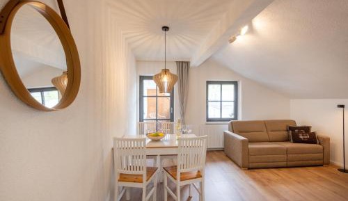 One-Bedroom Apartment with Balcony