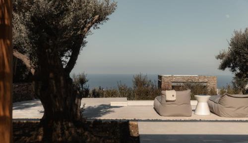 Suite with Private Pool Sea View