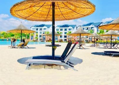 Two-Bedroom Apartment with Balcony