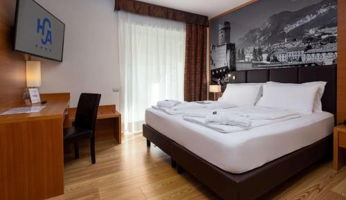 Suite with Spa Access