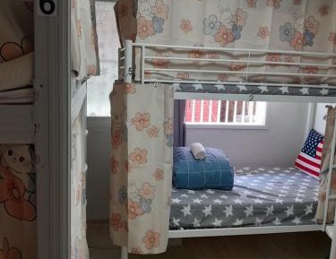 Bed in 6-Bed Mixed Dormitory Room