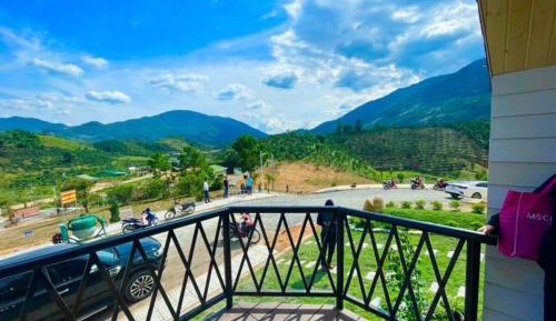 Double Room with Mountain View