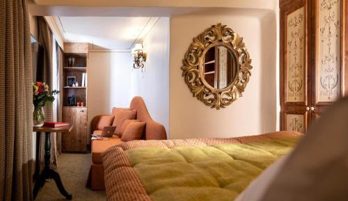 Double Room, No view, No balcony