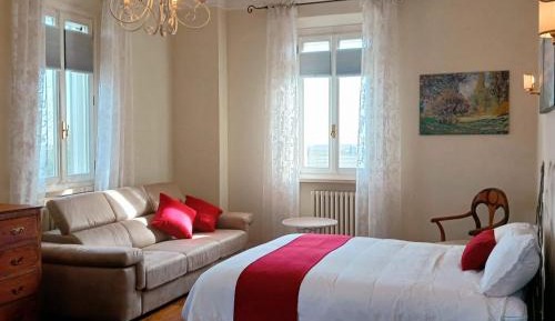 Junior Suite with Balcony