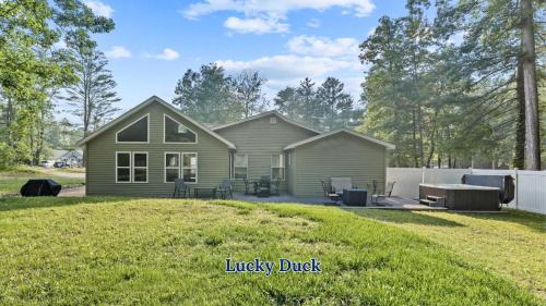 Three-Bedroom Holiday Home 