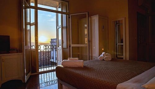 Deluxe Double Room with Sea View