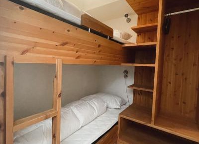 Four-Bedroom Apartment with Balcony 