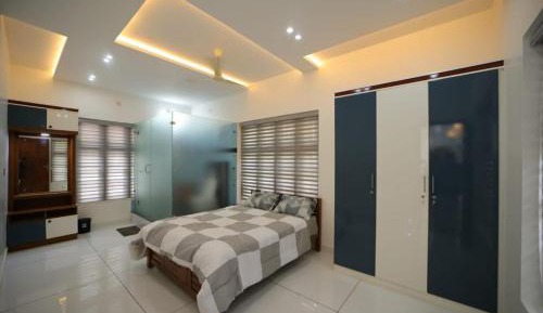 Twin Room with Private Bathroom