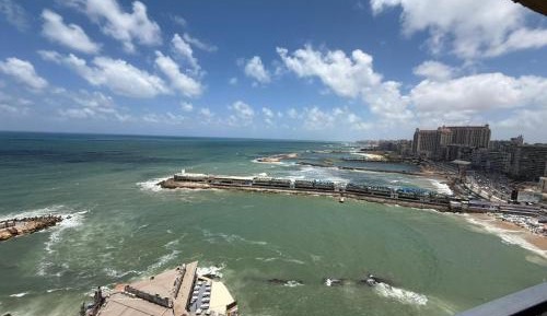 Two-Bedroom Apartment with Terrace and Sea View