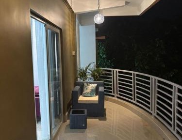 Studio Apartment with Balcony