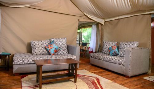 Family Room with Garden View