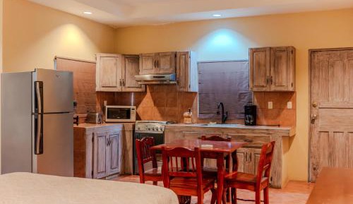 Bungalow with Garden View