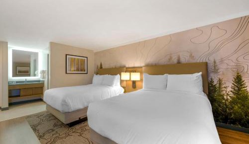 Queen Room with Two Queen Beds