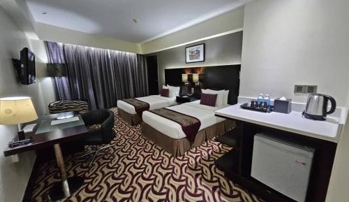 Premier Twin Room