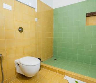 Family Room with Garden View