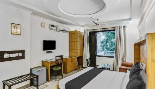 Suite with City View