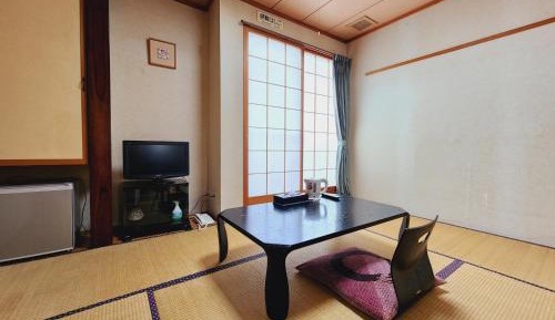 Japanese-Style Room