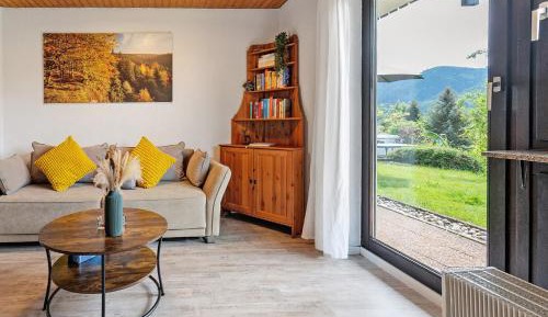 Superior One-Bedroom Apartment