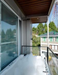 Suite with Mountain View