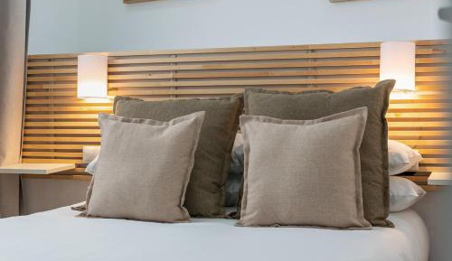 Double Room with Shared Bathroom