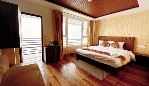 Double Room with Balcony