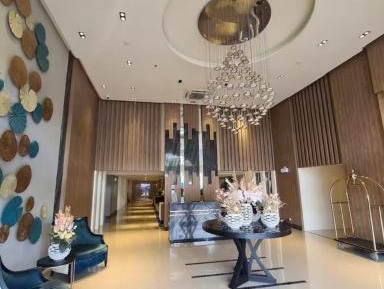 Apartment with City View