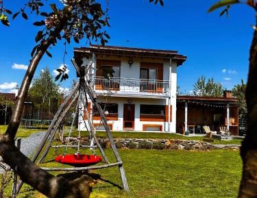 Three-Bedroom Holiday Home 