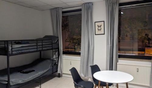 Quadruple Room with Shared Bathroom