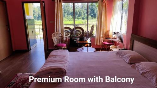 Deluxe Double or Twin Room with Balcony