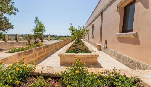 Quadruple Room with Garden View