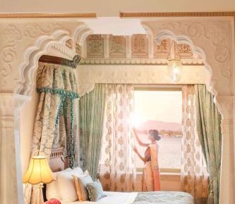 Royal Suite with Lake View