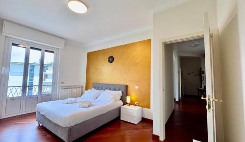 Three-Bedroom Apartment - High Floor