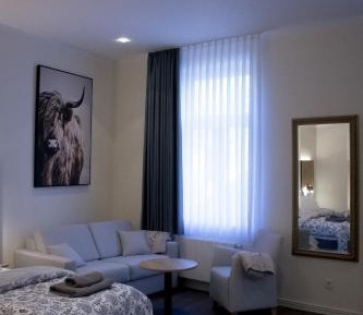 Deluxe Double Room with Shower