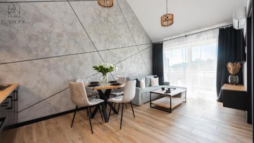 One-Bedroom Apartment with Balcony