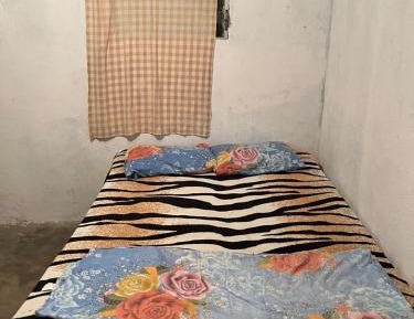 Single Room with Private Bathroom