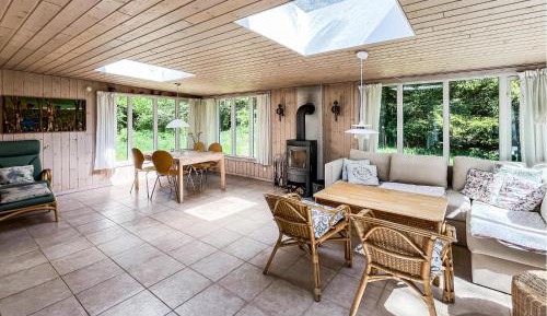 Three-Bedroom Holiday Home 