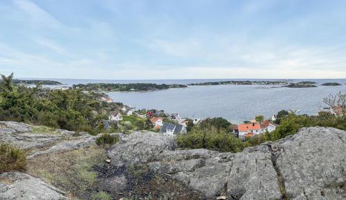 Two-Bedroom Holiday Home