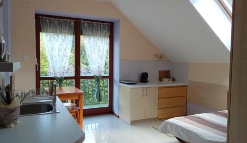 Family Room with Mountain View