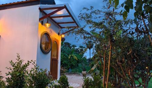 Queen Room with Garden View