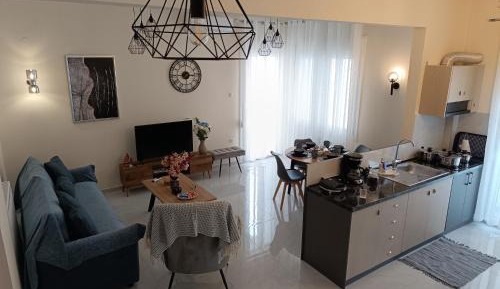 One-Bedroom Deluxe Apartment