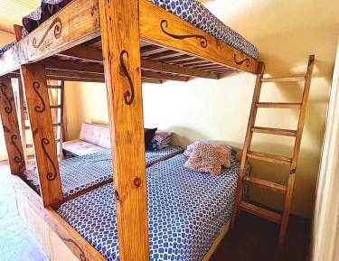 10-Bed Mixed Dormitory Room