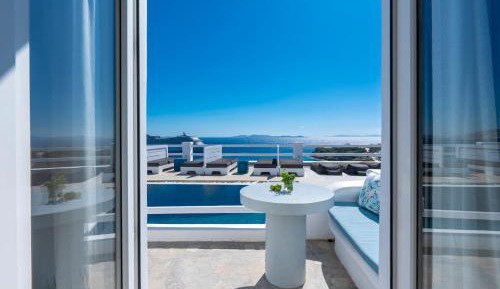 Elegant Suite Sea View