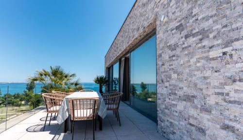 Two-Bedroom Deluxe Apartment with Ocean View