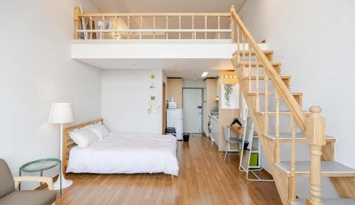 Two-Bedroom Loft Apartment